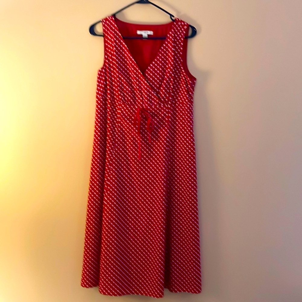 Grab your straw hat, sandals and a good book and your all set!!